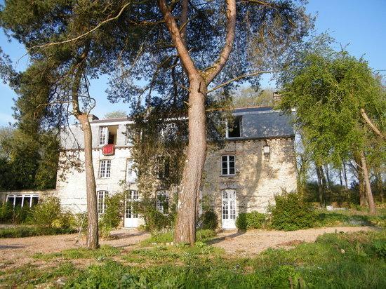 Hotel MANOIR DU TERTRE au coeur de la forêt de Brocéliande Paimpont Exterior foto